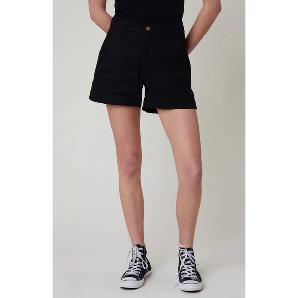 Alp N Rock ANR+ Molly Tailored Linen Blend Shorts in Black Size L - Picture 1 of 12